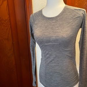 2 for $40 🛍️⭐️ Victoria secret VSX sport shirt